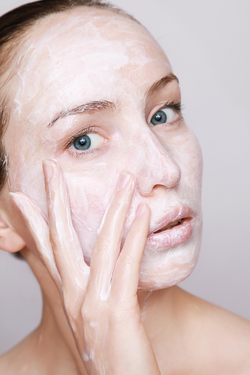 ontdek de beste huidverzorgingstips en -producten voor een stralende en gezonde huid. leer meer over de nieuwste skincare trends en technieken voor elk huidtype.